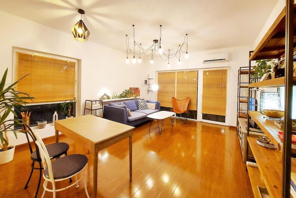 Cosy Boutique 61 Sqm Apartment - Private Parking - Ten Blocks Residence Бухарест Экстерьер фото